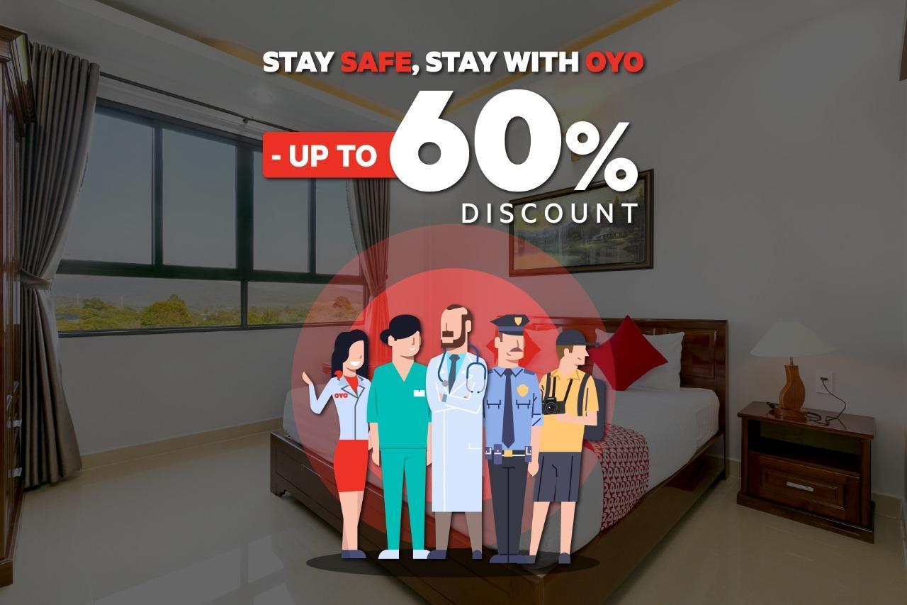 Oyo 741 Hotel Labuhan Raya Medan Exterior foto