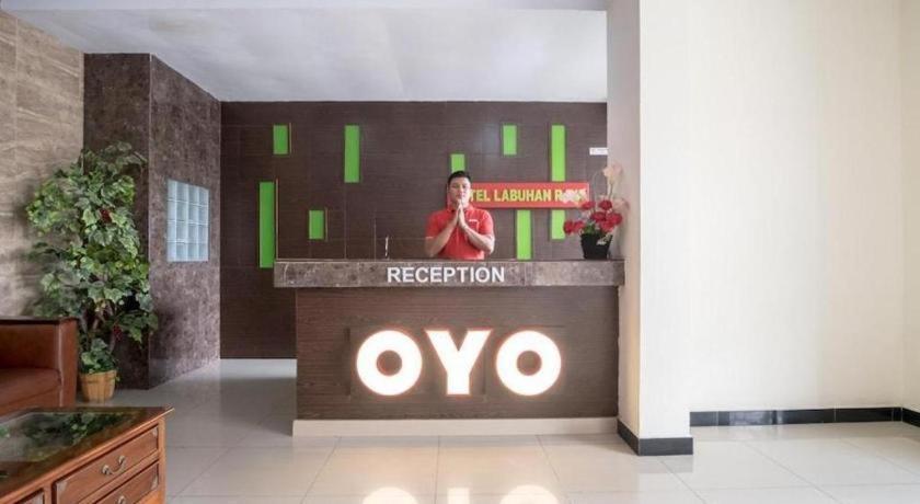 Oyo 741 Hotel Labuhan Raya Medan Exterior foto